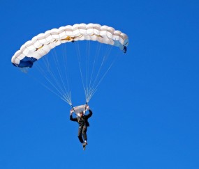 开云官方平台-总决赛之夜，杰伦·格林，从聚光灯边缘到舞台中央