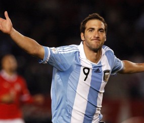 开云体育下载-独掌乾坤，那个英超争冠之夜，切特如何以一人之力改写历史走向