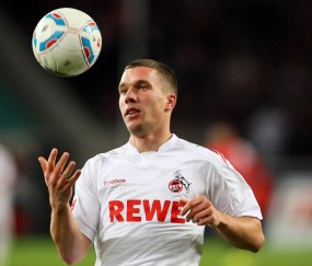 开云体育视频直播-沙漠风暴，阿什拉夫爆发之夜，沙特在永恒之城上演最后时刻绝杀