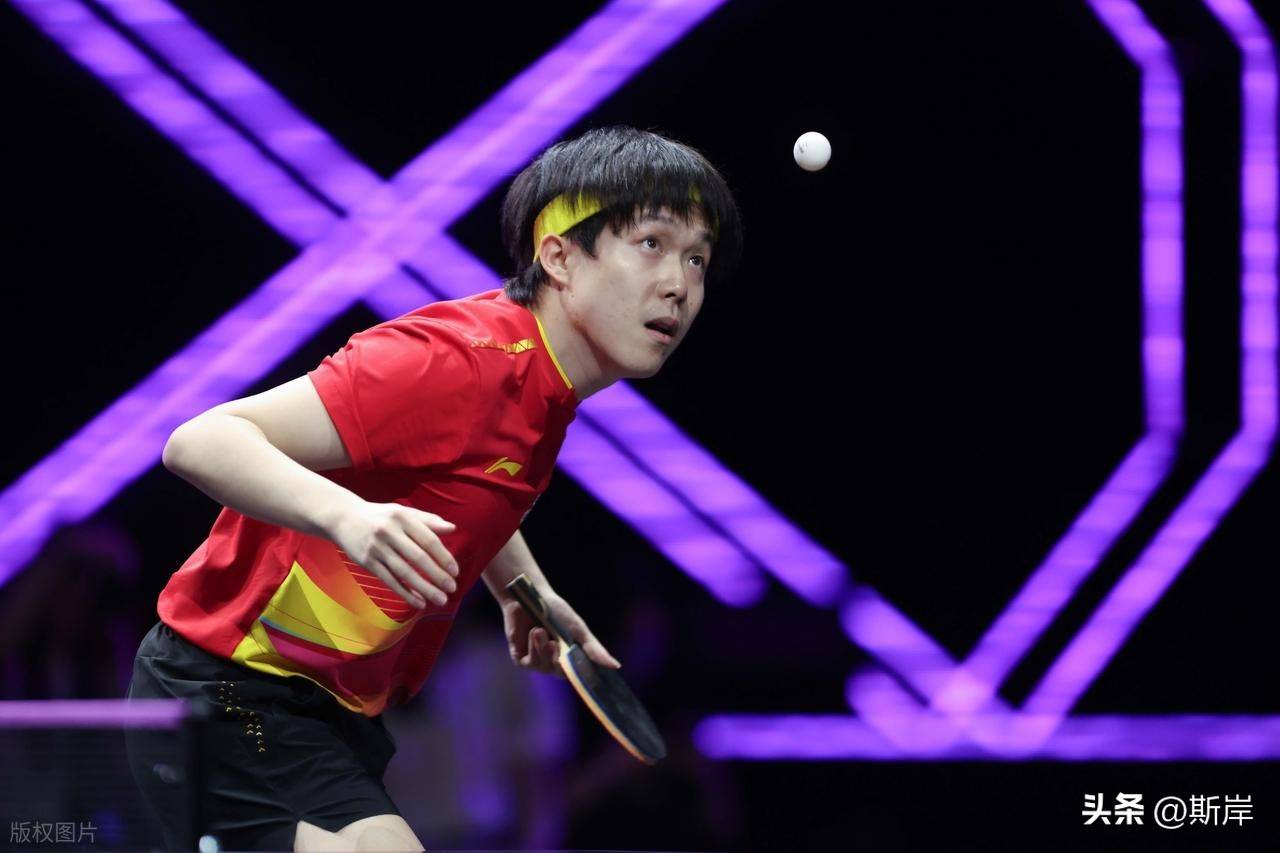 乒乓球冠军赛：实力对决，激情四射