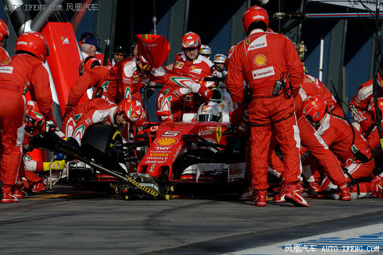 梅赛德斯鏖战威廉姆斯,阿隆索带队取胜 梅赛德斯鏖战威廉姆斯,阿隆索带队取胜
