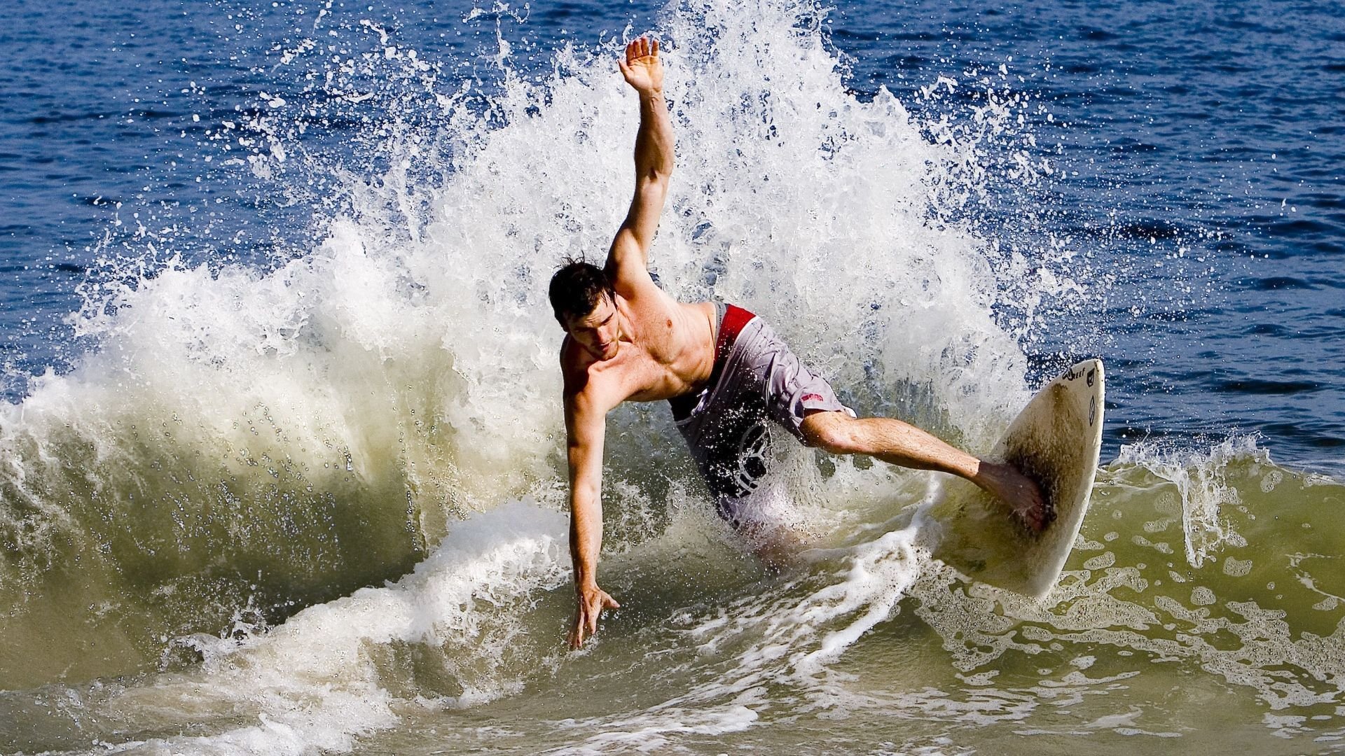 世界杯焦点战,骑士正面击溃雄鹿