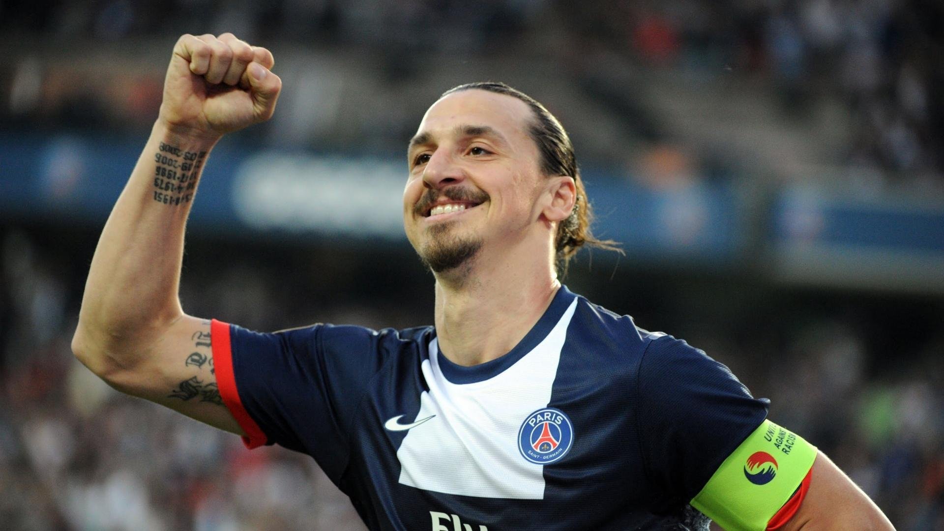 年度焦点之战，葡萄牙力克丹麦，C罗绝杀锁定胜局