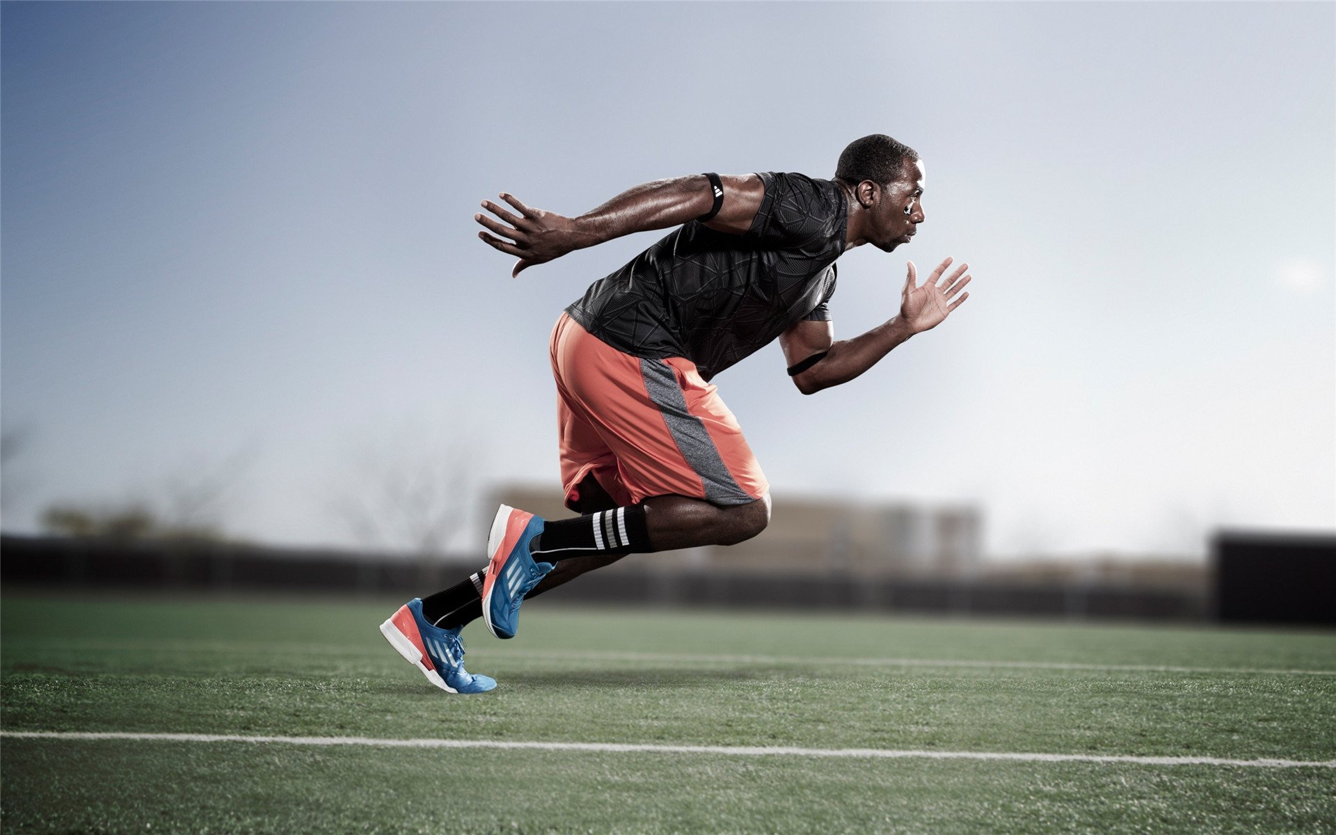 奥斯梅恩爆发！乌克兰巅峰对决，胜出英格兰的战术密码